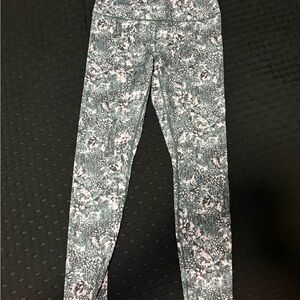 GAIAM Abstract Green and Pink Leggings